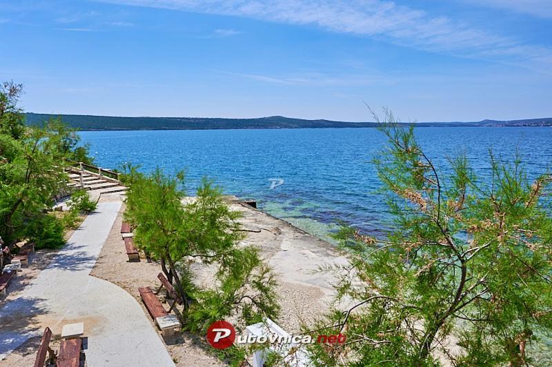 Villa Planita Dalmacija Novigrad  Exterior photo